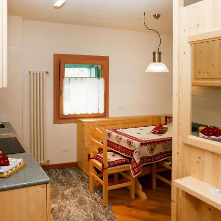Apartmán Cjase Fravins-2 By Interhome Raveo